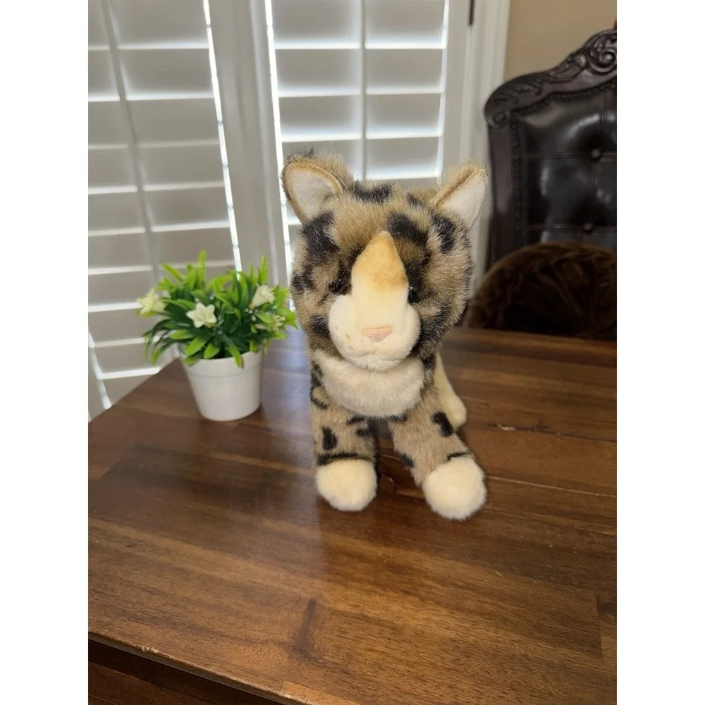 Douglas Plush Cat 10